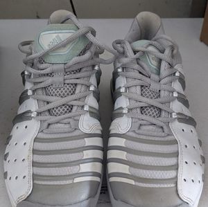 Adidas barricade iv tennis shoes size 7